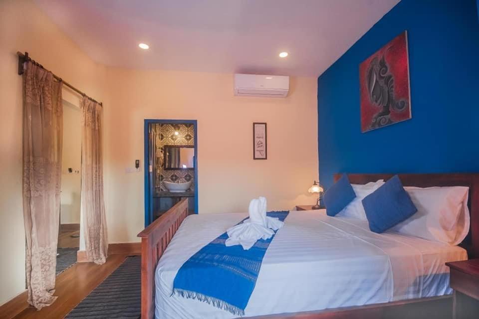 Zen Namkhan Riverside ルアンパバーン エクステリア 写真